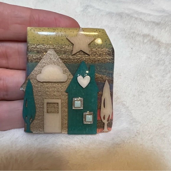 Vintage Pin Brooch House Pins by Lucinda - Picture 9 of 9